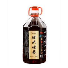 硬い兄の硬い弟の酒の純粋な食糧は酒の5斤の桶に酒の多種の漢方薬の材料を詰めて52度の滋養の養生の酒を浸してカスタマイズできます。