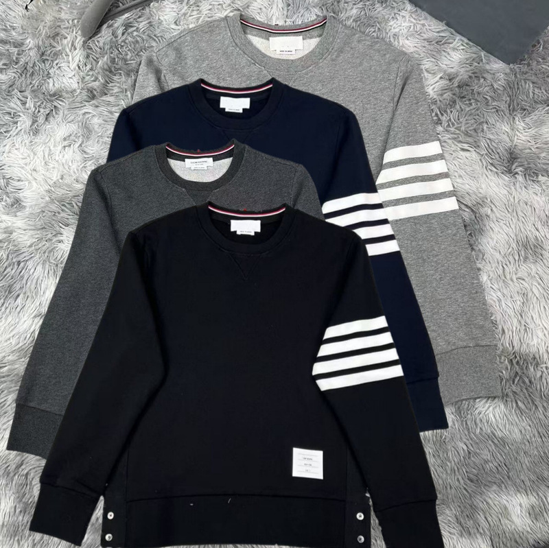 Factory Direct Sales Tb Sweatshirt Men's Classic Four-Bar Stripesd Terry Cotton Round Neck Pullover Long-Sleeved Sweatshirt Factory Direct Sales Tb Sweatshirt Men's Classic Four-Bar Stripesd Terry Cotton Round Neck Pullover Long-Sleeved Sweatshirt