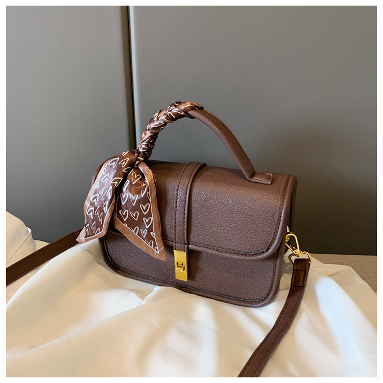 2023 Herbst und Winter neuer Stil, leichter Luxus, vielseitig, High-End-Retro-Umhängetasche für Damen, kleine quadratische Handtasche_voghion.com