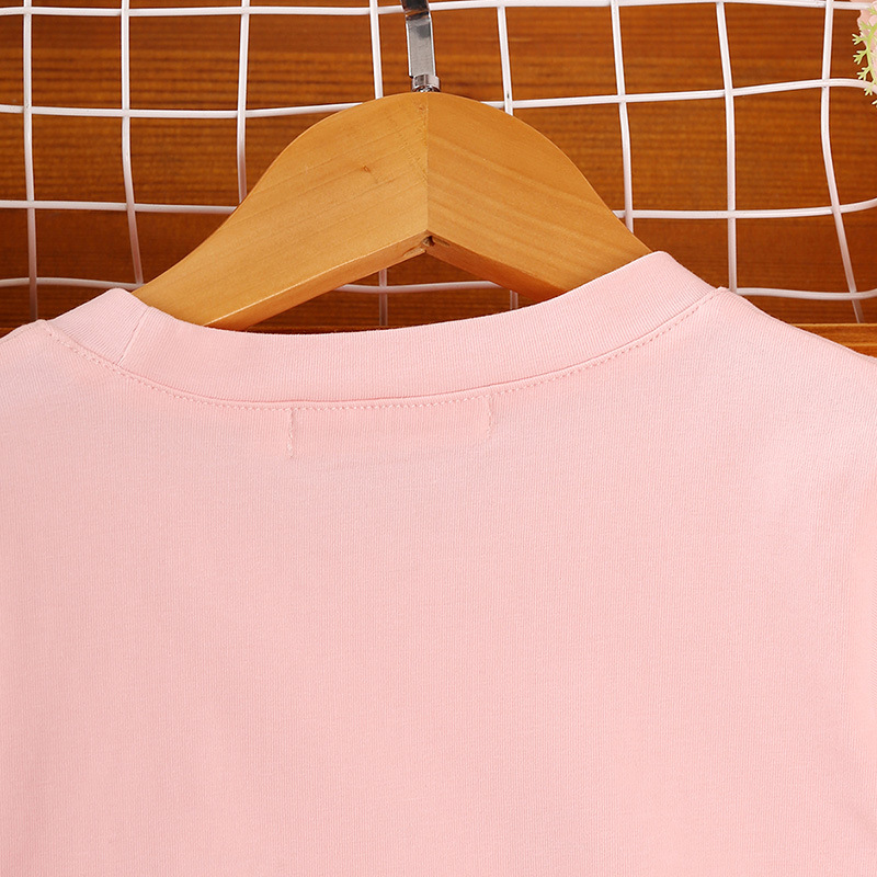 Top a maniche lunghe e pantaloni con bretelle stampati in cartone animato per bambini 2024 in due pezzi per set di abbigliamento primaverile per ragazze_voghion.com