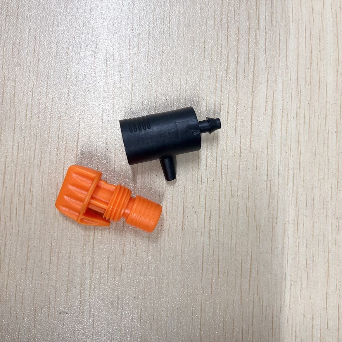 Agricultura riego por goteo invernadero huerto 0 - 60L flujo ajustable goteo naranja 4 / 7 tubo capilar se puede cerrar