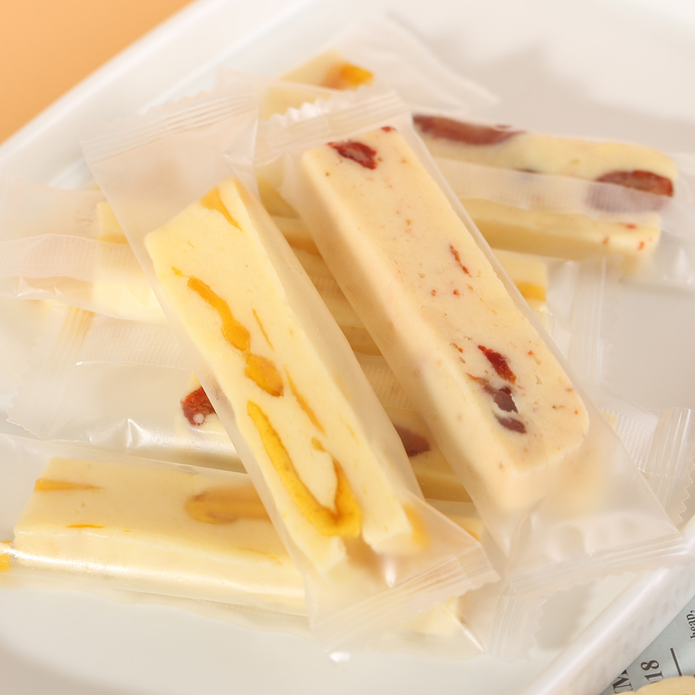 Mango Love Strawberry Cheese Milk Block Almond Nut Cheese Tart for Children 250g