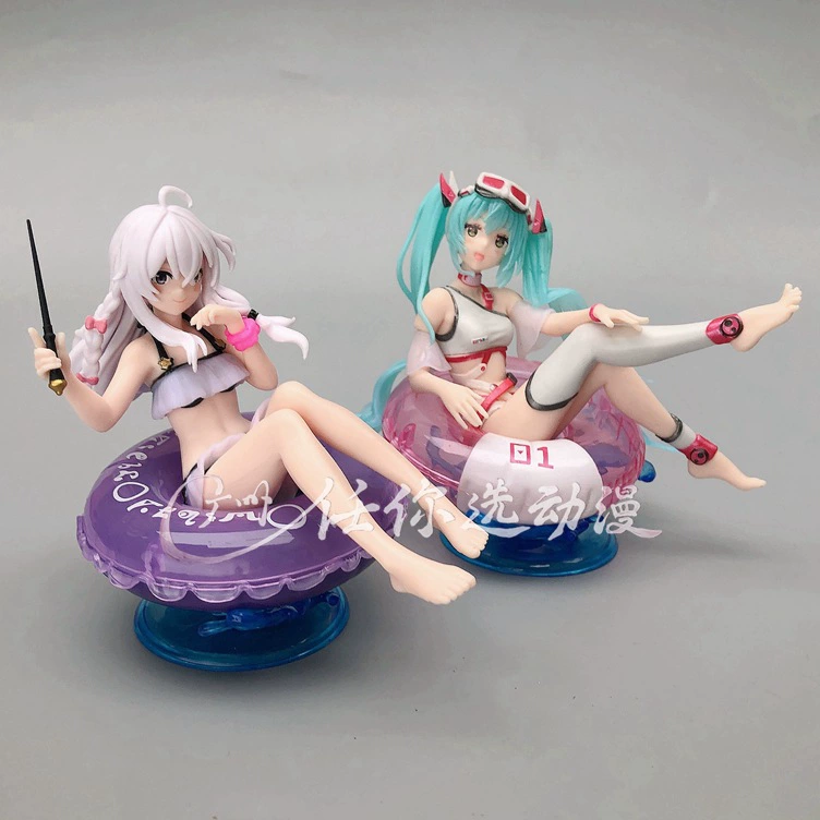 Anime hand -made scenery Witch Journey Iraina Hatsune Miku Miku swimwear swimming circle sitting position