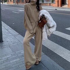时尚感毛衣套装女2025秋冬慵懒风拉链翻领针织衫高腰阔腿裤两件套