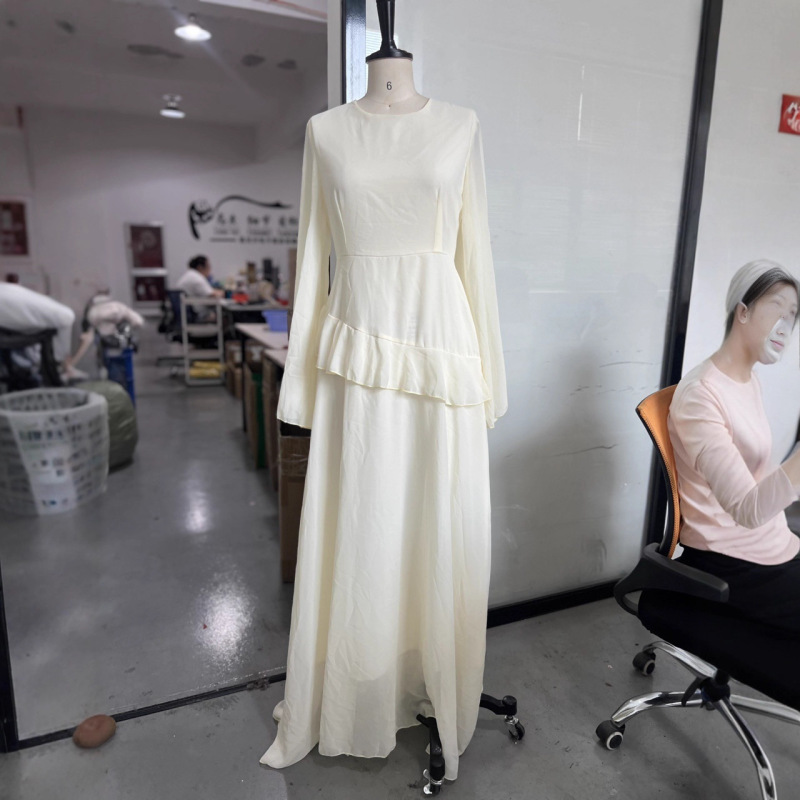 跨境欧美风2025秋季新款女装喇叭袖花边装饰纯色连衣长裙百搭显瘦|undefined