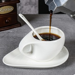 高颜値白色マークコーヒーカップカップカップ小衆シンプル陶磁器創意レストランホテル家庭用スプーンプレゼント