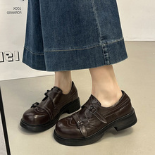 ���Ӣ���LСƤЬŮЬ��2026�¿�＾��ȹ�ӕr�аٴ����e����Ь