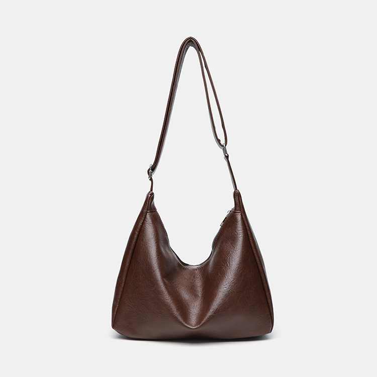 Women's Single Shoulder Bag Retro Large Capacity Tote Commuting_voghion.com