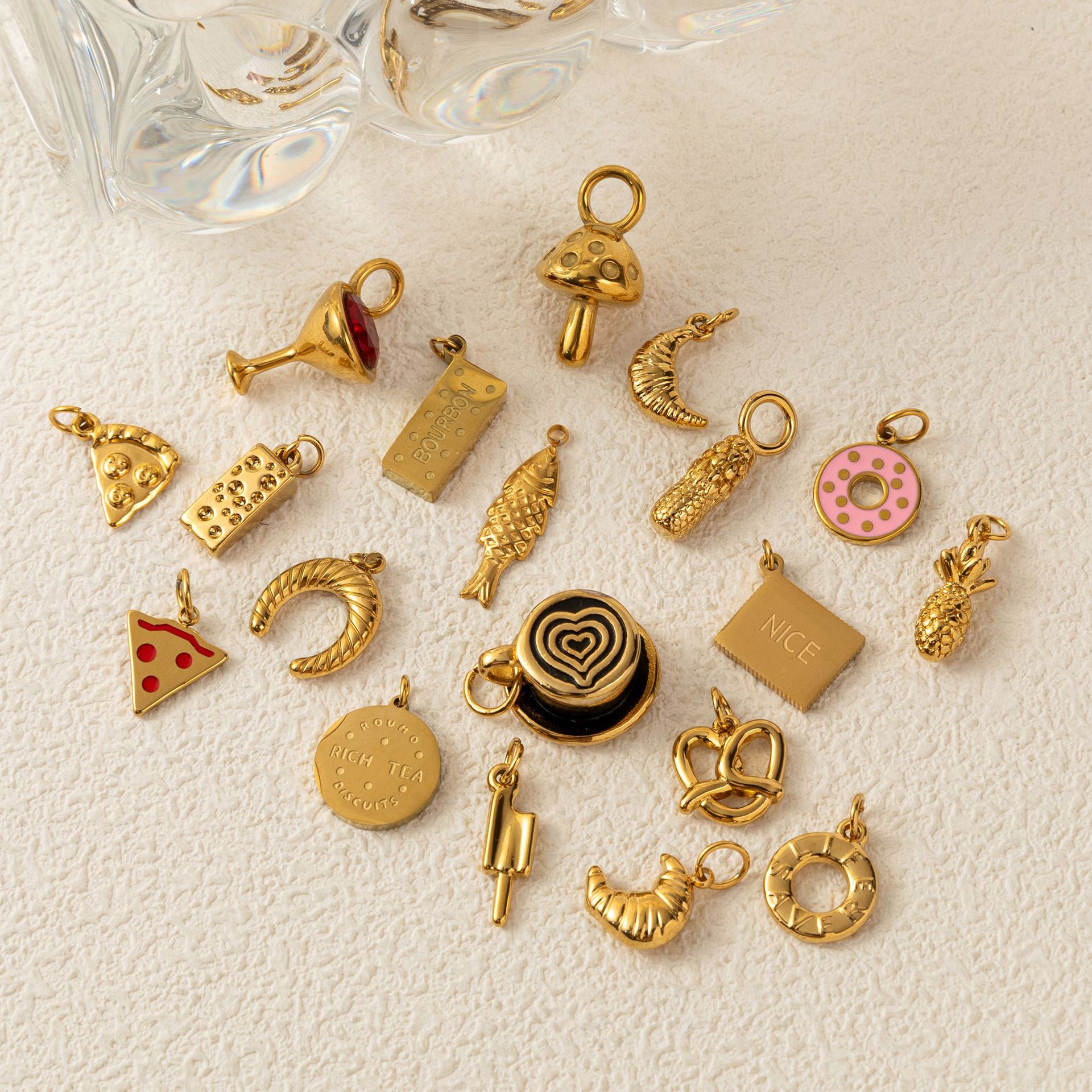 5g Weight 0.03µm Gold Plating Thickness PVD Coated Gold Plating Process Pendant, Chain Jewelry Making Type About 20mm Jewelry Making Size 18K Real Gold Plated Plating Material Paperclip Chain, cable chain, snake chain Chain Type 1 Piece Quantity 304 Stainless Steel Material Geometric Pattern IG Style, Elegant Style Plating Craft 1 Piece About 20mm 304 Stainless Steel Geometric Pendant Chain Jewelry Accessories 3