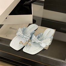 ���պ��L����ˮ�{һ�ֺ����Y����ЬŮܛ�׊Aֺƽ��Ь