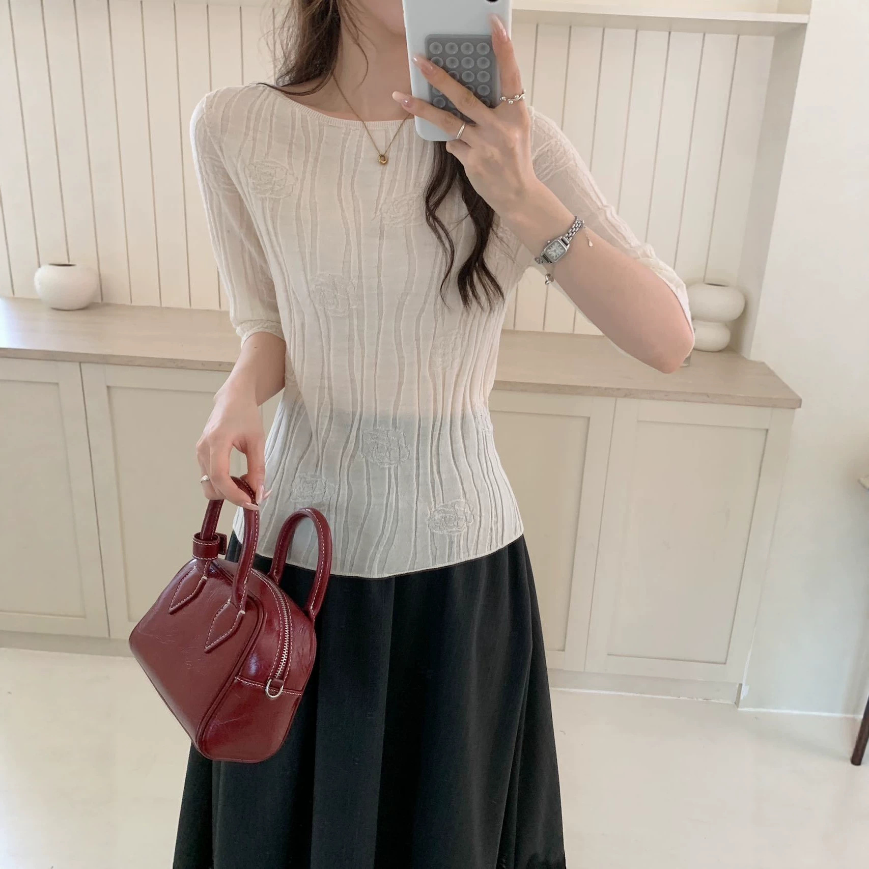 [Water Ripple Short Sleeve] Seamless Off-the-Shoulder Machine Washable 100% Wool Knit Sweater, Mid-Sleeve Base Layer Top for Women, Spring and Autumn