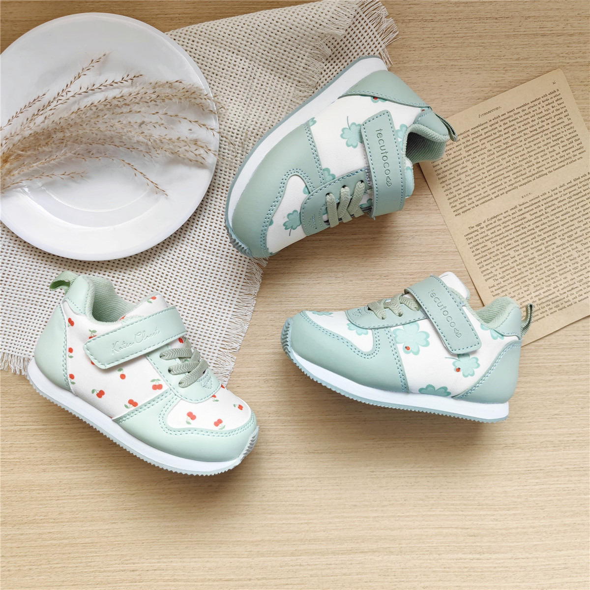 Japanese new export cherry baby sports shoes Clover children's Argan shoes spring and autumn girls' shoes