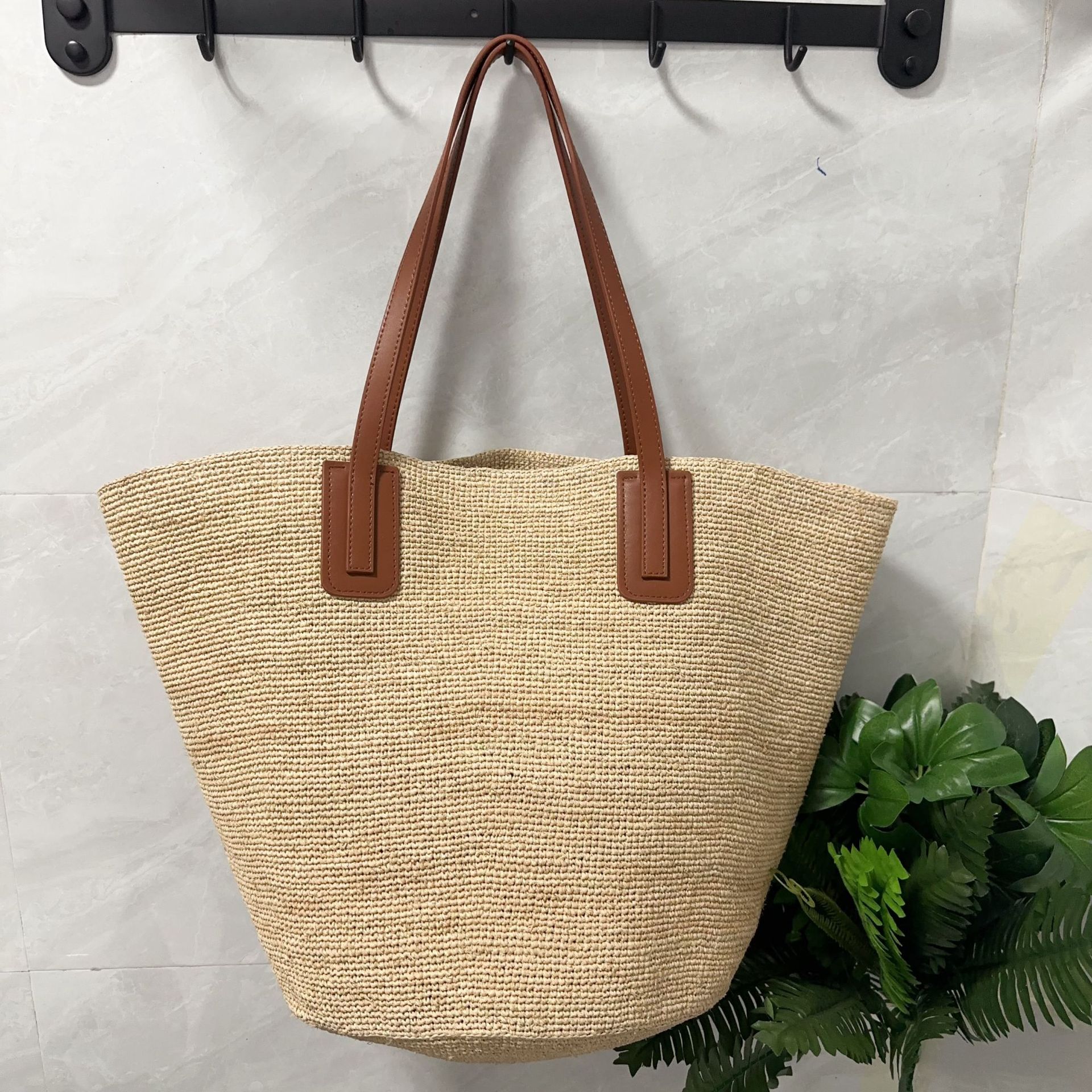 French Minimalist Genuine Leather Strap Raffia Woven Bag For Women, Large Capacity Shoulder Bag For Beach Vacation, Vintage Tote Bag - Thumbnail 6