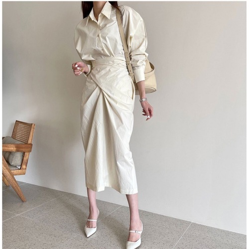 2024 early spring new French retro niche lapel strap waist slimming solid color long-sleeved shirt dress