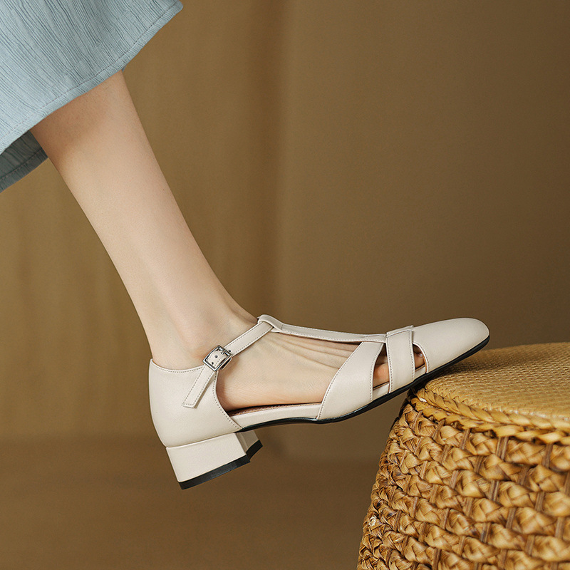 Sandal nữ bít mũi khóa chữ T phong cách La Mã cổ điển, gót thấp — Màu trắng be chi tiết 8