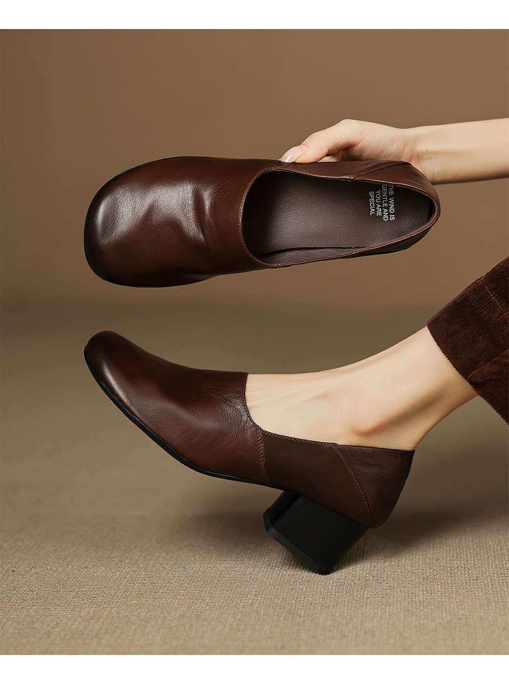 Giày lười nữ da bò đế dày 5 cm mũi vuông đế mềm — màu nâu chi tiết 9