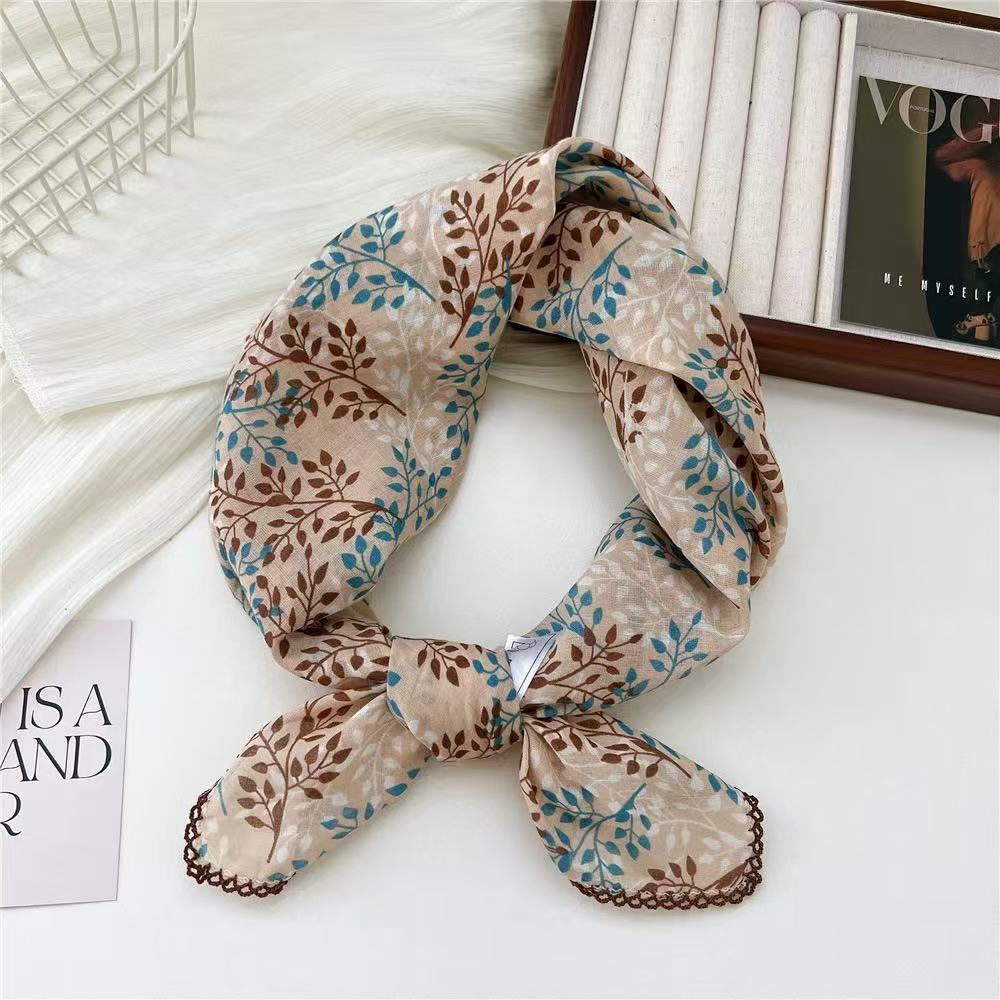 70수 면 사각 타월 - 하청색/커피색 잎사귀 패턴