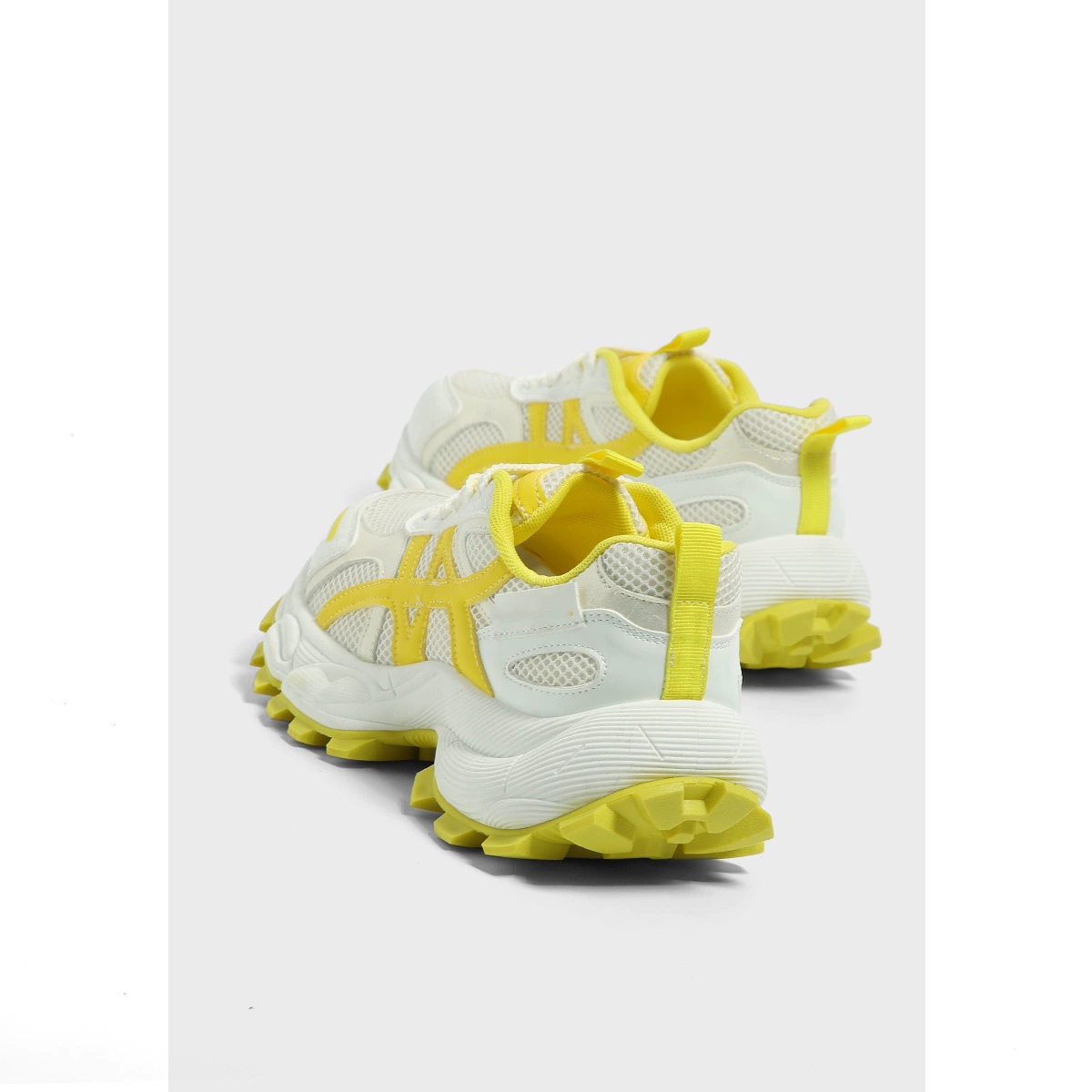 European station thick-soled fashionable dad shoes for women 2025 new small heightening mesh breathable sports running shoes