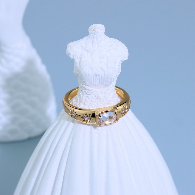 Fashion Leaf Heart Shape Snake Copper Asymmetrical Plating Inlay Zircon Rings 1 Piece