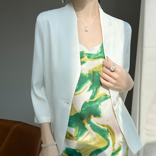 �����ɫ���b����Ů�߼������e�����ļ���z�����ɫ�߷���С����