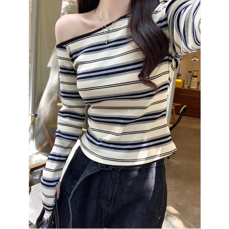 MR【色织条】撞色条纹斜肩长袖女秋季设计感修身露肩一字肩上衣|undefined
