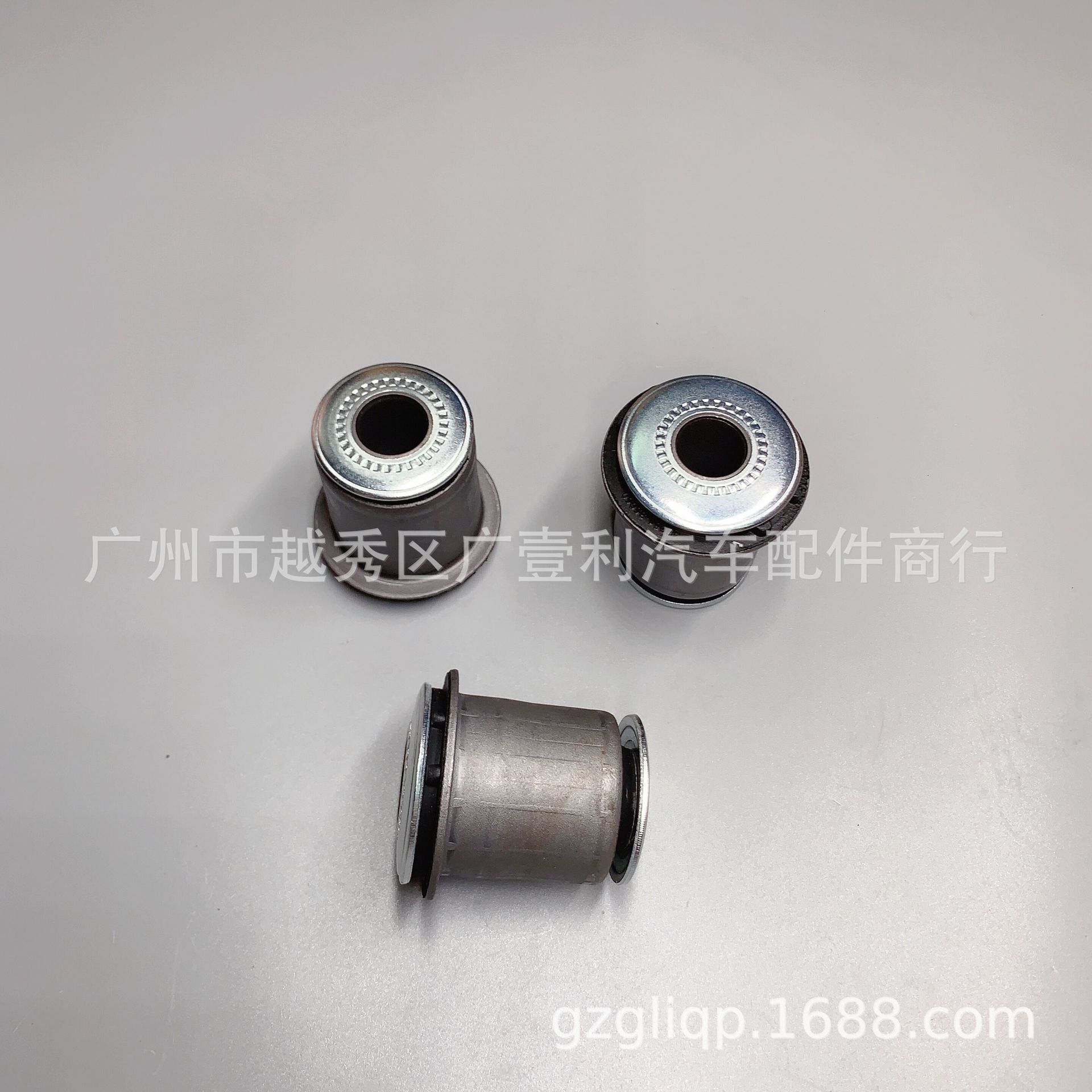 Applicable to 48061-35040 48061-35050 3400 VZJ95 lower suspension rubber sleeve