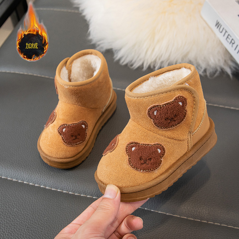 Botas de nieve para niños 2025, invierno nuevo tipo de botas cortas con calentamiento de lana, botas de algodón de dibujos animados de moda