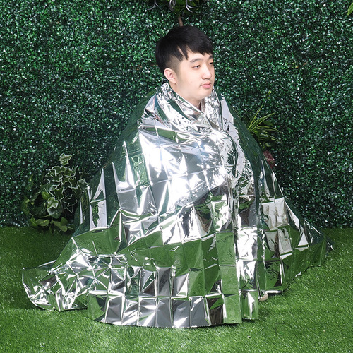 Outdoor disposable portable emergency blanket survival blanket camping sun protection emergency blanket insulation blanket manufacturer wholesale
