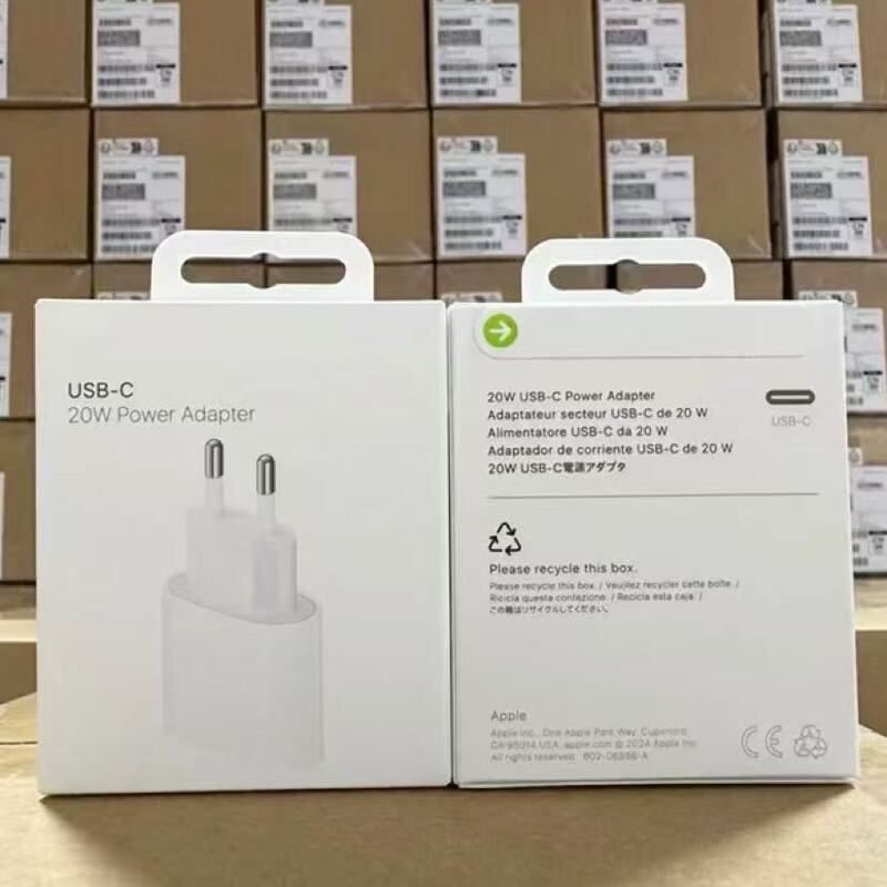 Suitable for Apple European Standard Pd20W Fast Charging iPhone Charger Original Pd20W Three-Code-In-One with Id Docking Station