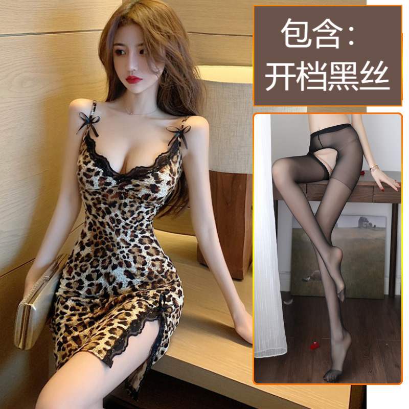 표범 무늬 - 정교하게 포장된 잠옷 + 오픈 블랙 실크