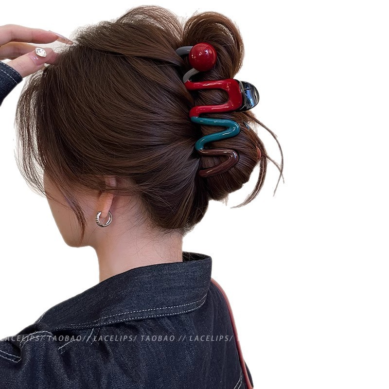 赤と青のコントラストヘアクリップ大型サメクリップヘアクリップ女性の後頭部 2025 新しいハイエンドクリップヘアアクセサリー|undefined