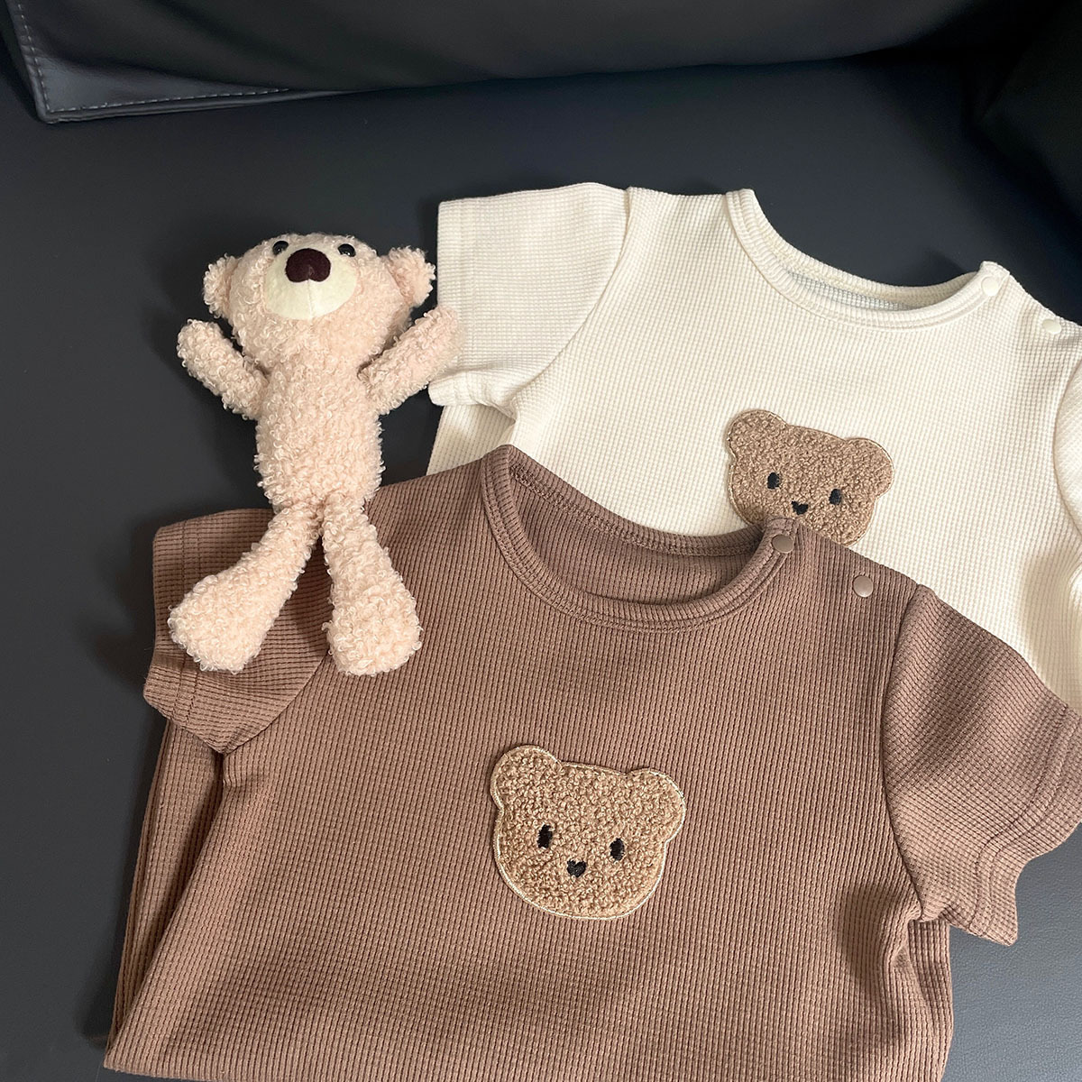 Beebi waffle bodysuit karu mustriga suvised lühikeste varrukatega_voghion.com