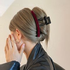 秋冬丝绒气质发抓夹女2025新款后后脑勺发夹大号鲨鱼夹高级感头饰