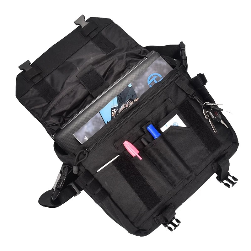Tactics one-shoulder bag charging, handheld laptop
