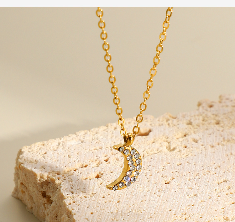 Fashion Moon Titanium Steel Plating Inlay Artificial Diamond Pendant Necklace Colorza_colorza_2