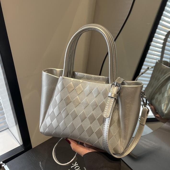 Diseño de moda, bolso de mano universal, bolso de mano para mujeres 2024, nuevo bolso de transporte de viaje, bolso de cubo de agua, bolso de cuadrícula de diamond.