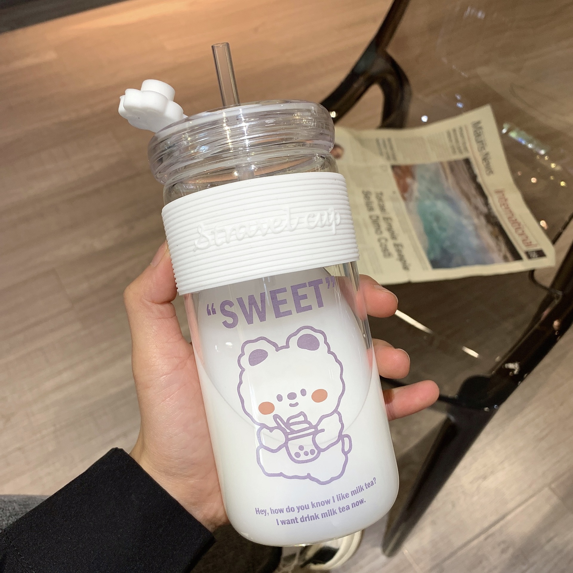 Cartoon Glass With Straw Water Cup display picture 2