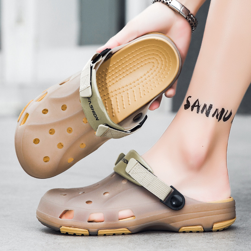 Trendy Brand Jelly Clogs Men's Casual Closed-Toe Slippers Thick-Soled Non-Slip Comfortable Sandals Outdoor Beach Shoes