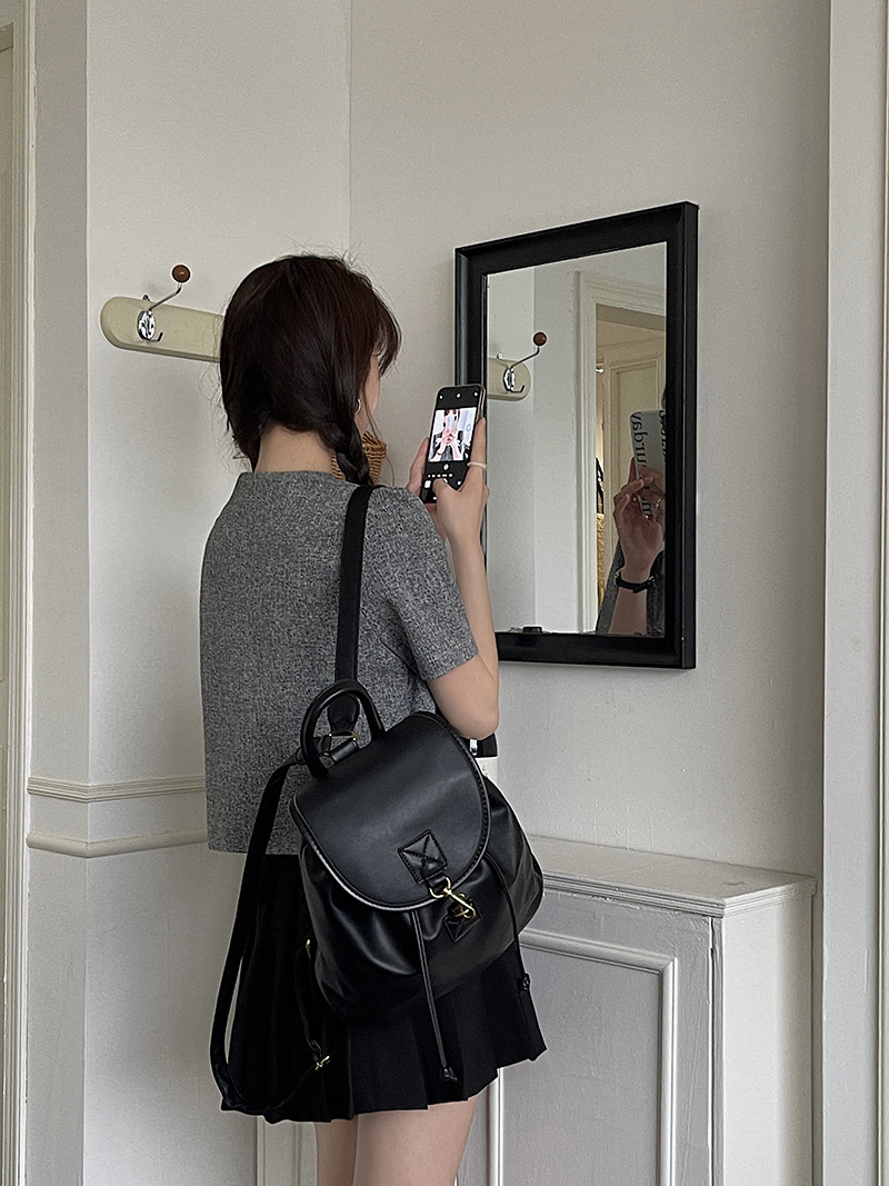 College style women's backpack 2023 spring new Korean ins black backpack, student large-capacity commuter bag_voghion.com