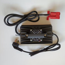 ����ʽϴ�ؙC�ó����24V15A��S�o늳��������ͳ����12V100AH