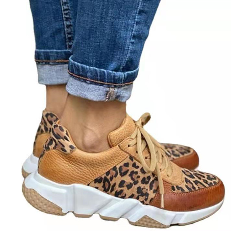 Zapatos de mujer con cordones con estampado de leopardo de talla grande de comercio exterior 2023 Nuevos zapatos de mujer con cordones con estampado de leopardo con punta redonda de fondo grueso y bajos para mujer