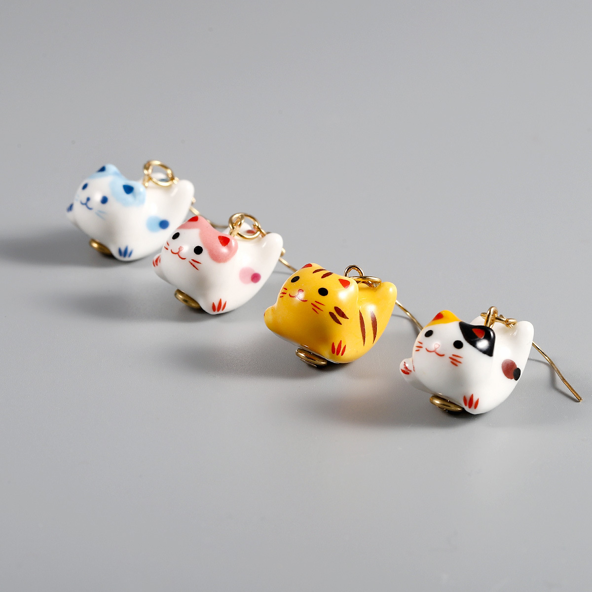 15g Weight Cute Cat Alloy Ceramics Stoving Varnish Women's Drop Earrings 1 Pair