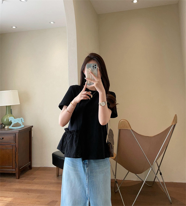 Design sense: Unconventional irregular hollowed-out embroidery patchwork hem, loose short-sleeved T-shirt for women, Spring/Summer 2025 G032206 pic 9