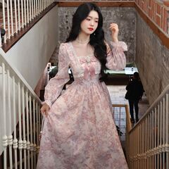 法式甜美碎花长袖连衣裙女秋季高级感气质长裙收腰温柔风仙女裙子