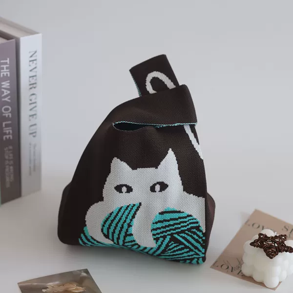 Cat-coffee brown