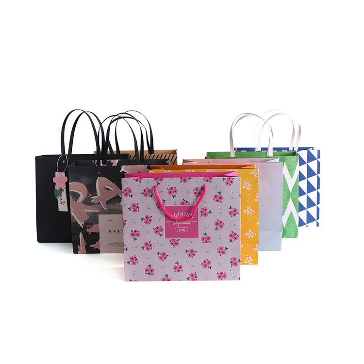 广州明莱定 制牛皮纸袋白卡礼品袋服装袋购物袋加印LOGO手提袋