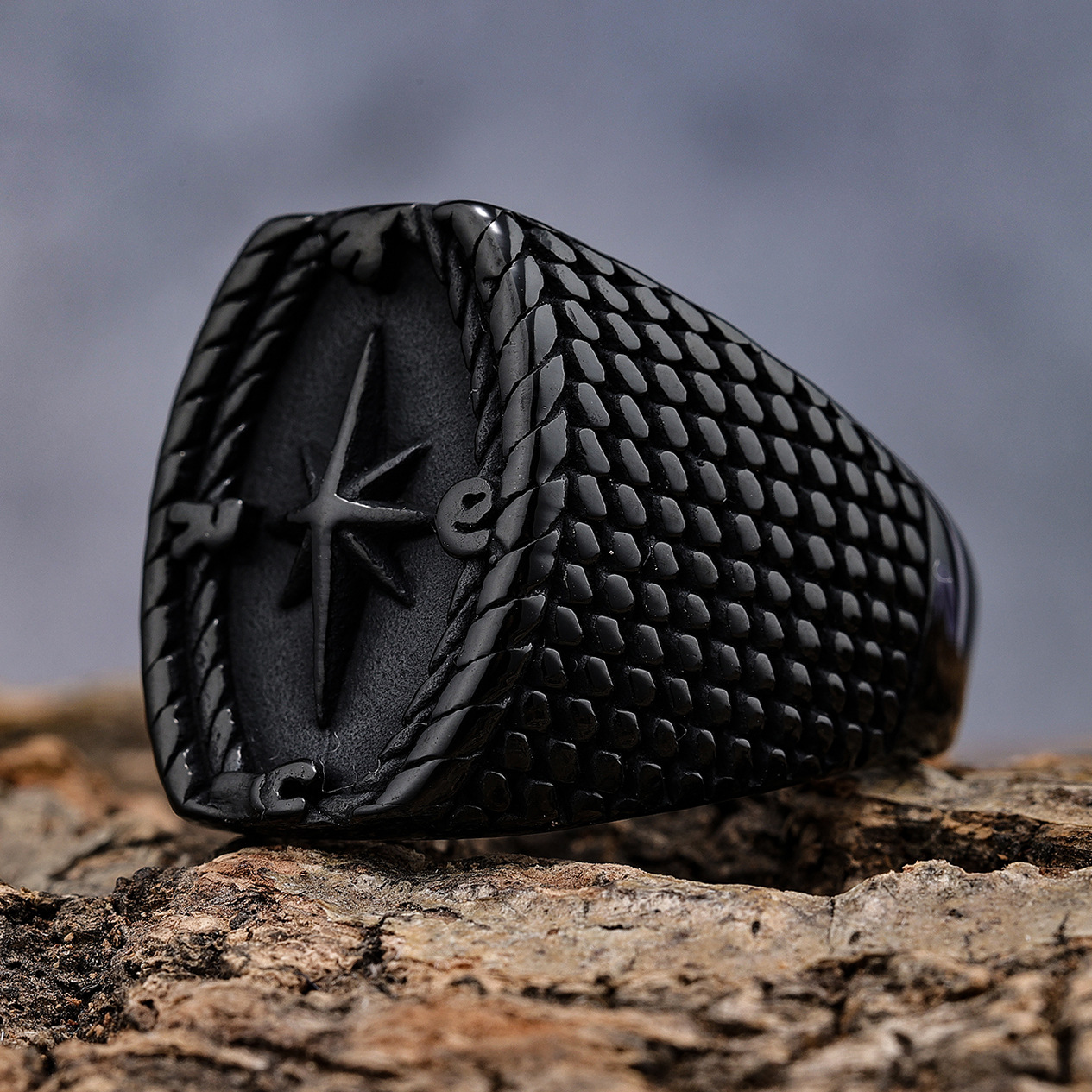 304 Stainless Steel Material Compass Pattern Hip-Hop Punk Compass 304 Stainless Steel Men'S Rings