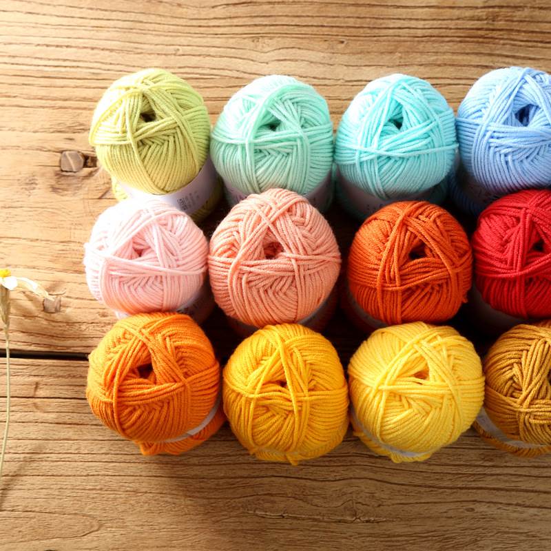 Su Su Jie 4 hebras de algodón de leche hecha a mano DIY muñeca tejida material de ganchillo paquete de zapatos de gancho de lana suave cuatro hebras