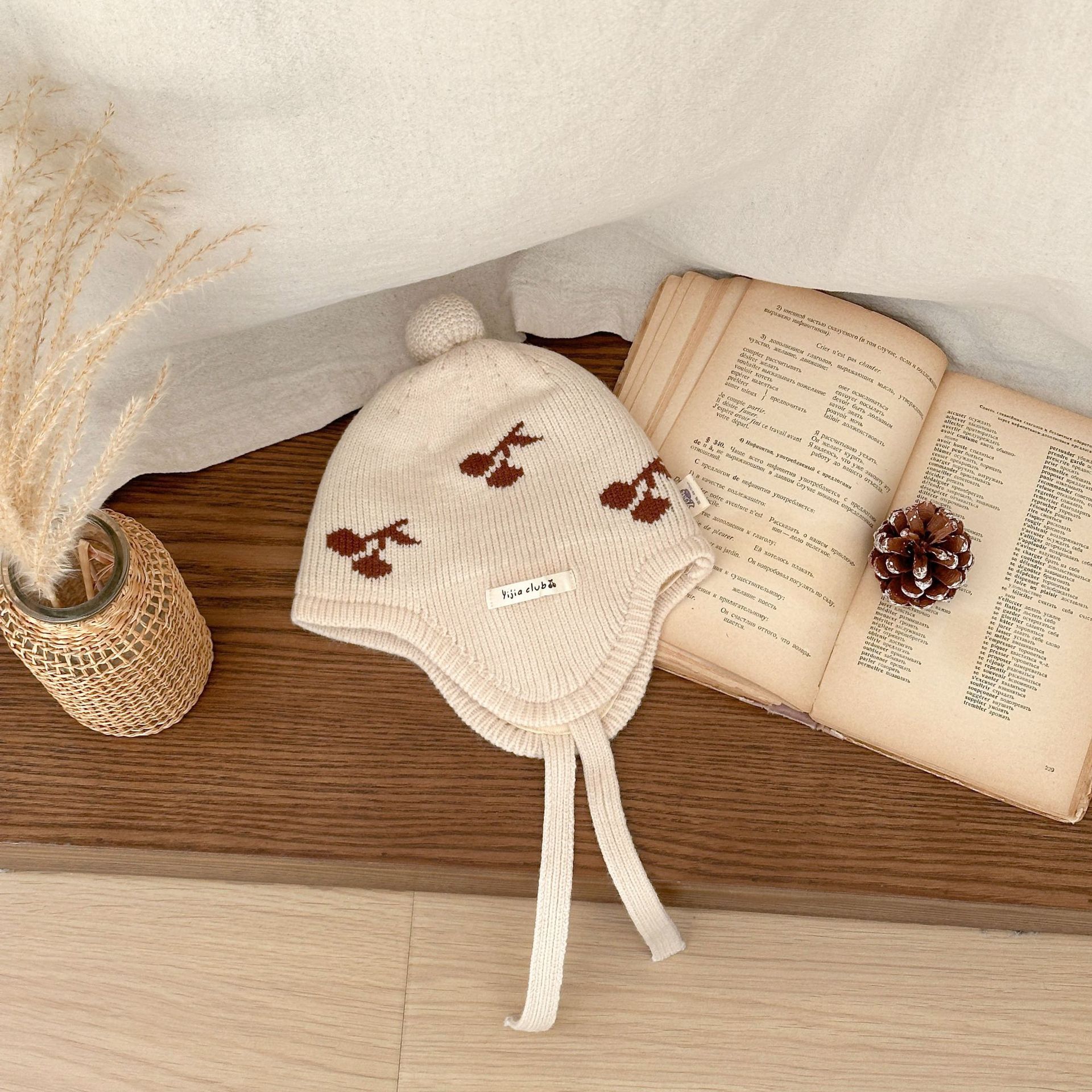 Sombreros para bebés y niños pequeños, ropa de invierno, estilo español, sombreros de lana extranjero para hombres y mujeres, bebés de luna, gorras de tejido con lazos
