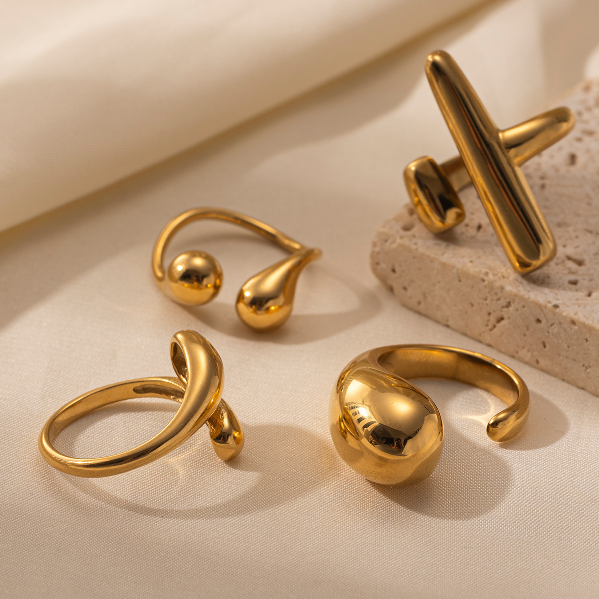Anillo abierto de acero de titanio de la mujer no decolor galvanizado de oro 18k anillo de acero inoxidable transfronterizo joyas de mano